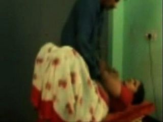 tamil阿姨的情景他妈的与她的coloader色情影片pornxs.com